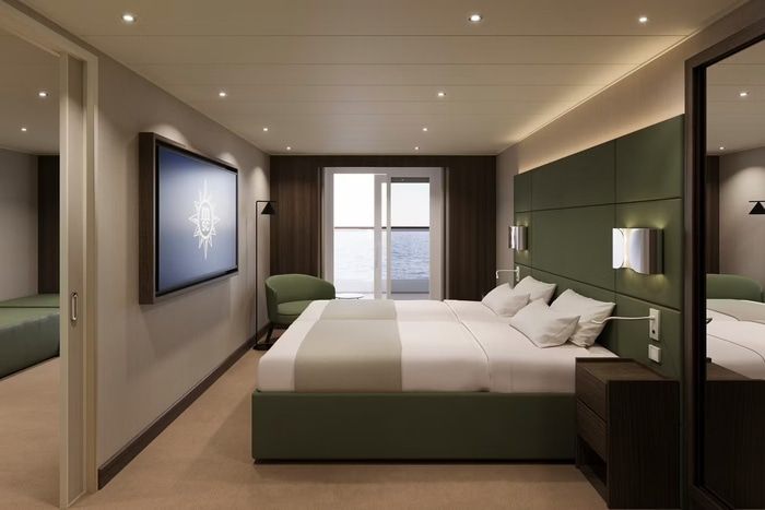 Yacht Club Executive and Family Suite with Balcony Suite